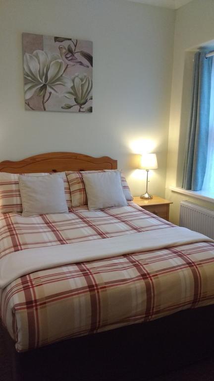 Kenilworth Guest House เวสตัน-ซูเปอร์-แมร์ ภายนอก รูปภาพ