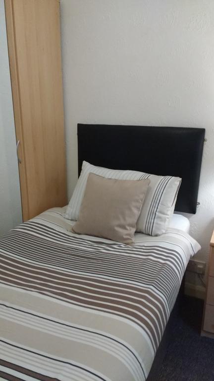 Kenilworth Guest House เวสตัน-ซูเปอร์-แมร์ ภายนอก รูปภาพ